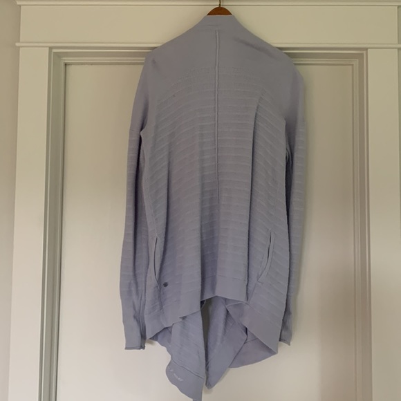 Lululemon find your calm sweater - Picture 2 of 5